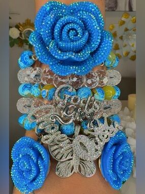 Blue Beaded Rose Stack Bracelet Set with Agate gemstone & Crystal glass beads